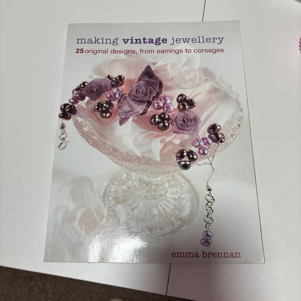 Making Vintage Jewellery Book